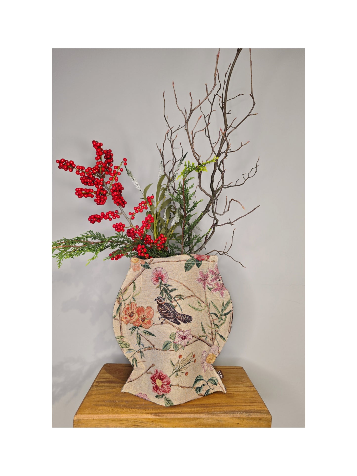 X BEIGE - M | VITU VASE COVER